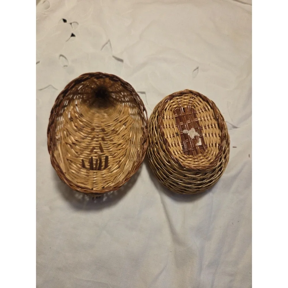 Vintage Handwoven Wicker Chicken Shaped Basket Shanghai Weave